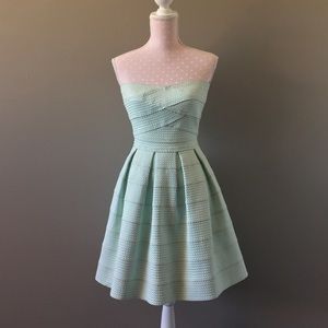 jun & ivy brand strapless cocktail dress
